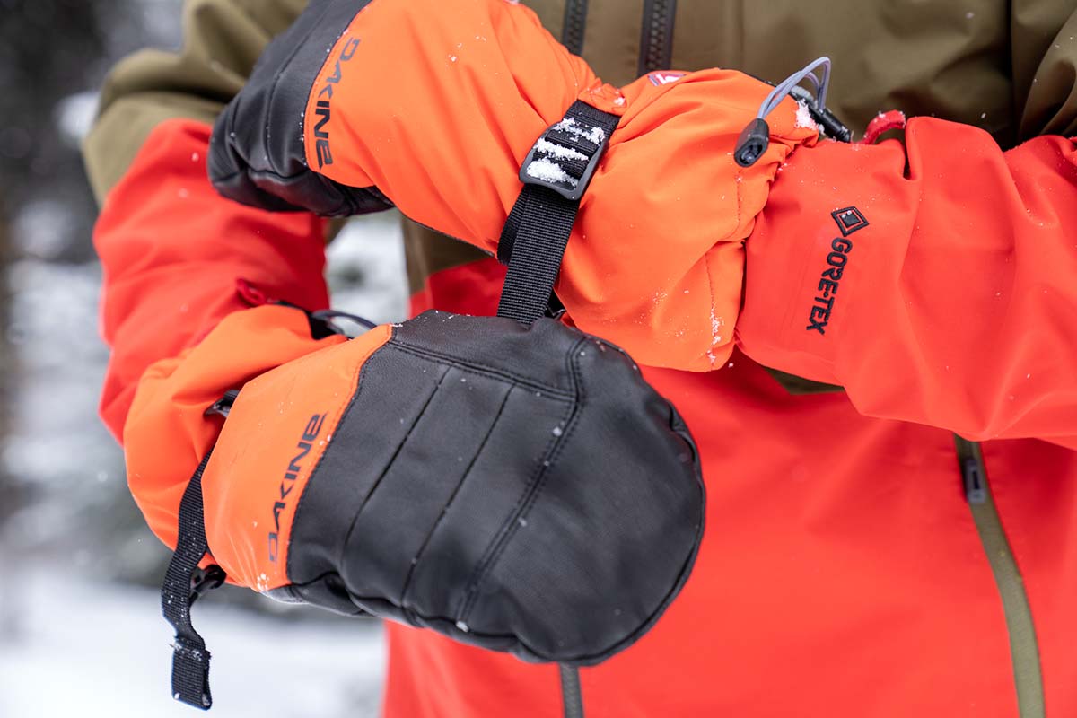 Best Snowboard Gloves and Mittens of 20242025 Switchback Tested